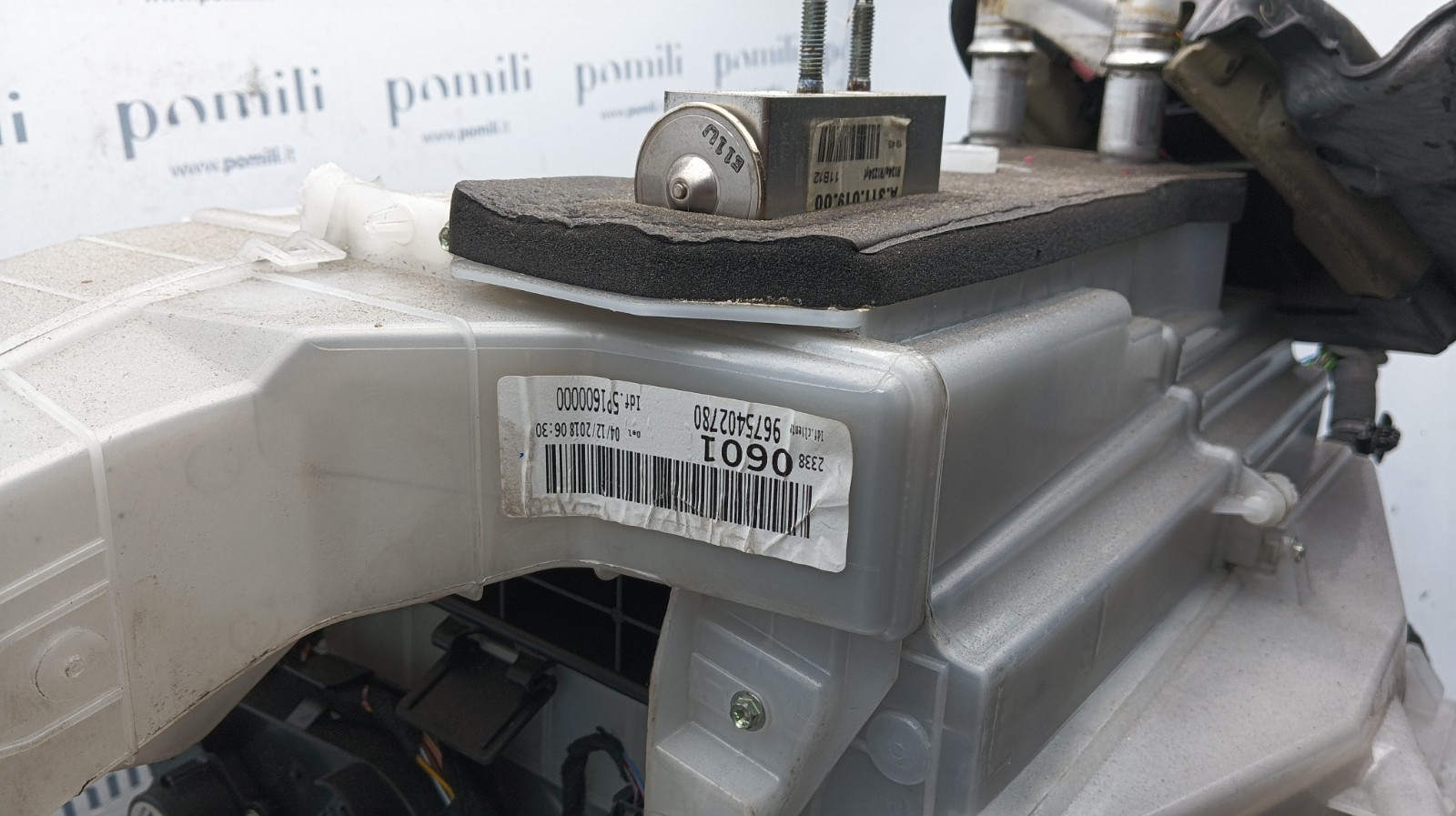Pomili Motore e cambio con supporti 9675402780 convogliatore aria usato