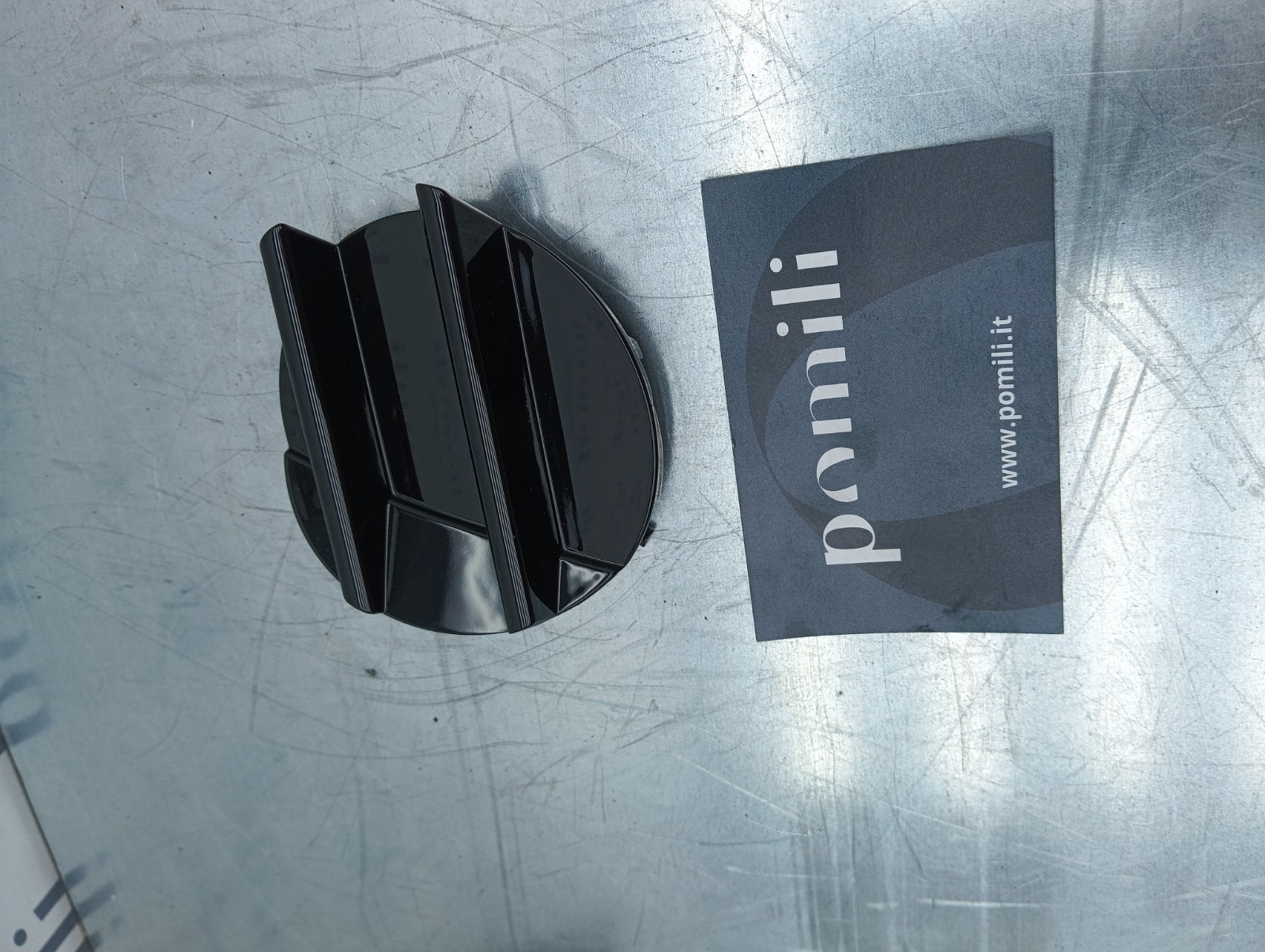 Pomili Paraurti anteriore Coperchio foro paraurti Toyota Yaris 52127-0D540