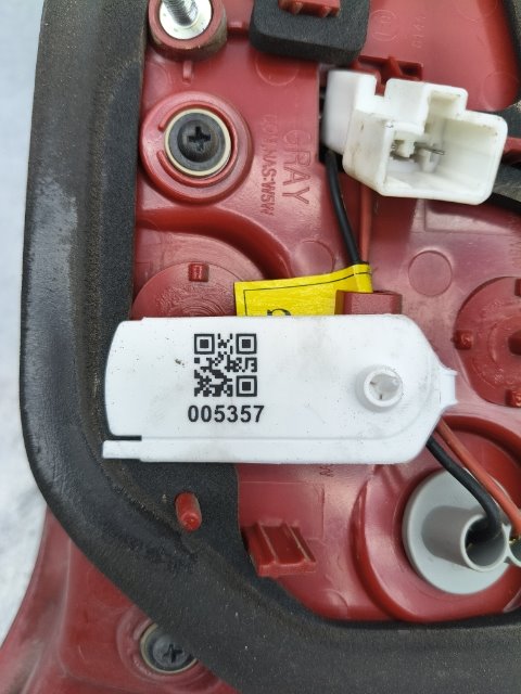 Pomili Fanaleria Fanale post. parte int. SX KIA SPORTAGE 3a Serie (09/10>06/14<) fanale posteriore sinistro