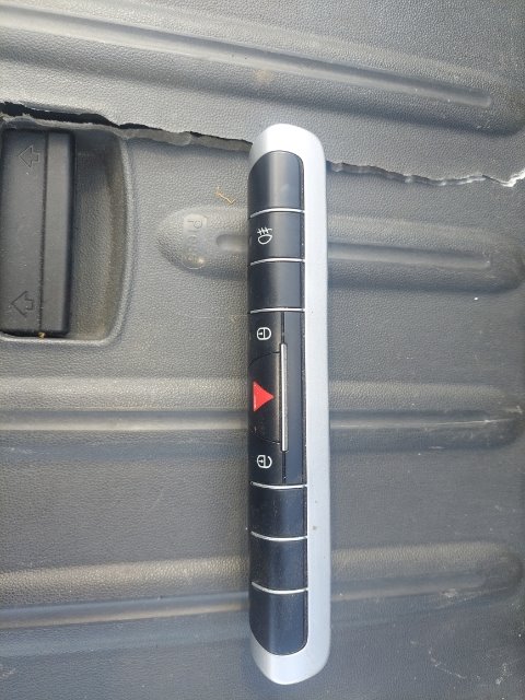 Pomili Rivestimenti interni e parti interne Cornice portastrumenti SMART FORTWO (A/C451) (01/07>12/11<)