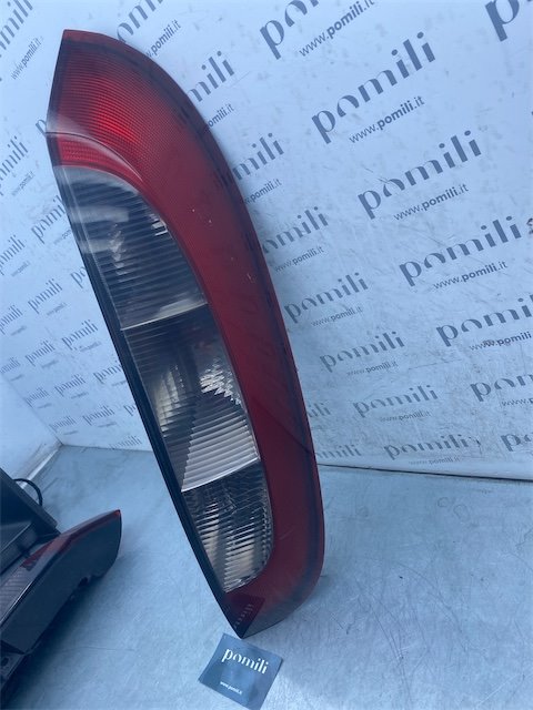 Pomili Fanaleria Fanale posteriore destro Opel Corsa X01