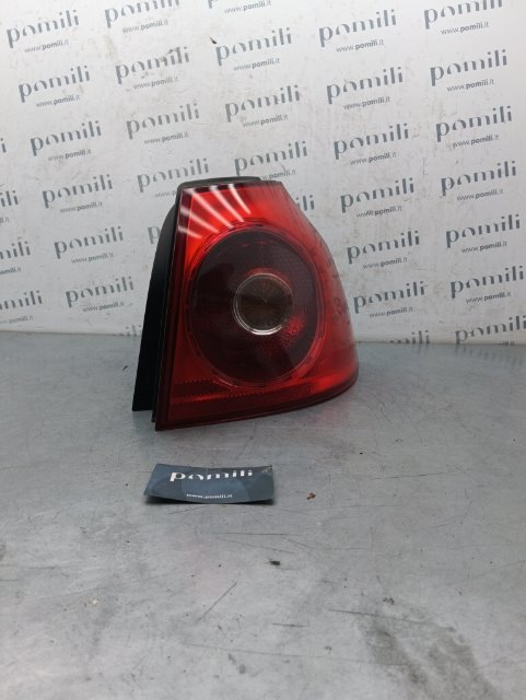 Pomili Fanaleria Fanale posteriore parte est. DX VOLKSWAGEN GOLF (1K) destro