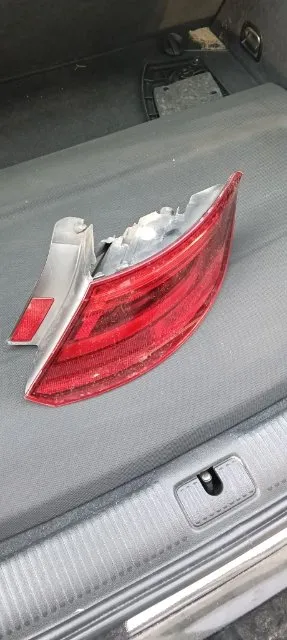 Pomili Fanaleria A3 8V fanale posteriore esterno destro