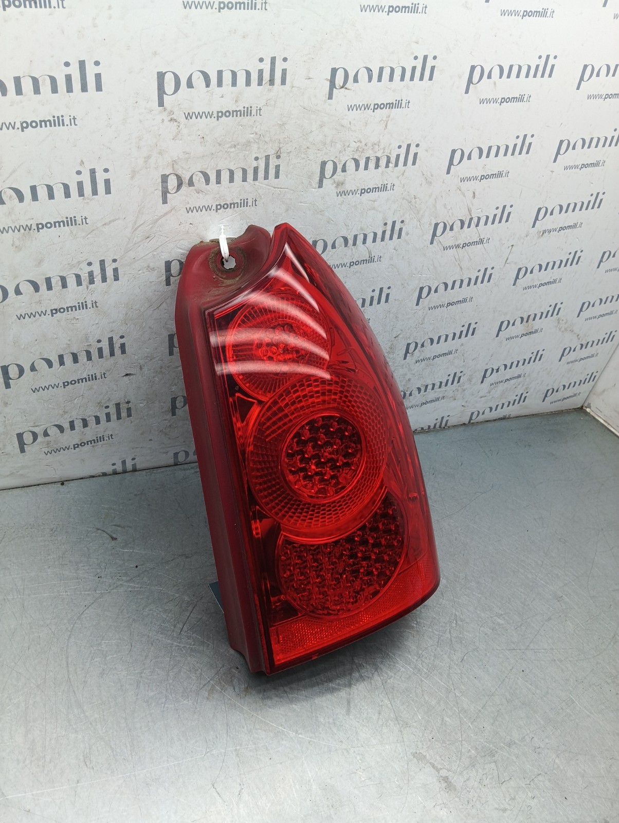 Pomili Fanaleria Peugeot 307 S.W. fanale posteriore destro 557684 usato