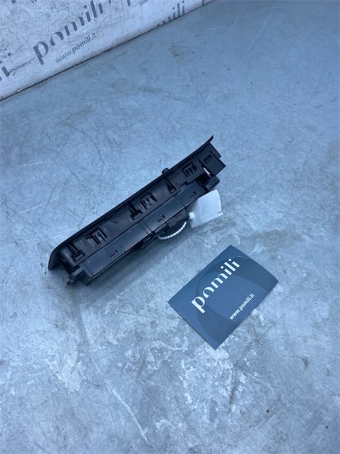 Pomili Rivestimenti interni e parti interne Volvo V40 blocco comandi alzacristalli destro