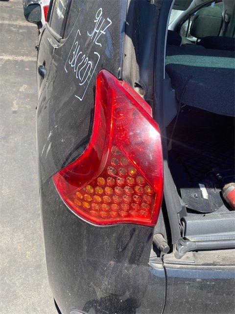 Pomili Fanaleria fanale posteriore Peugeot 3008 sinistro esterno