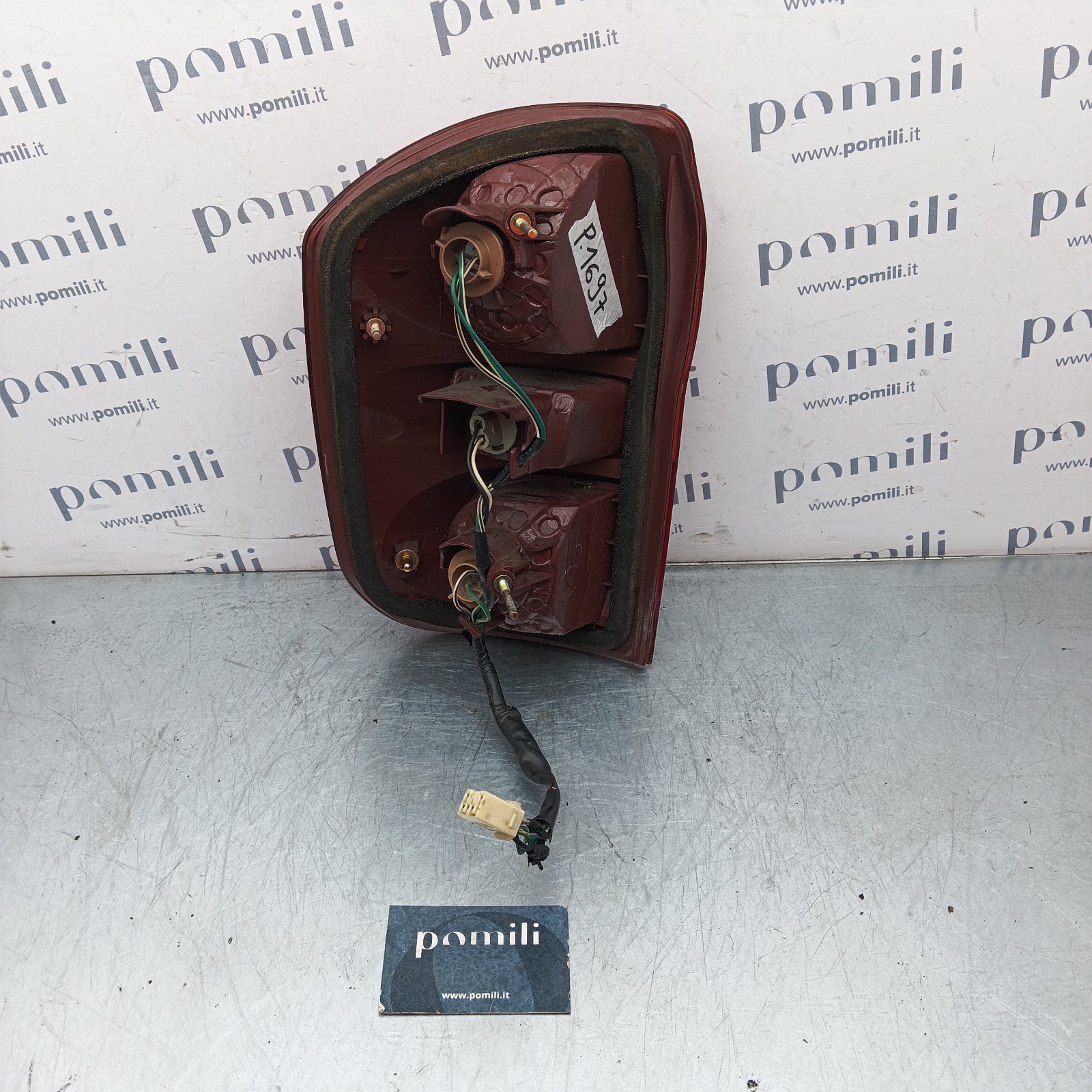 Pomili Fanaleria Toyota Rav4 II fanale posteriore destro 2000-2005 usato
