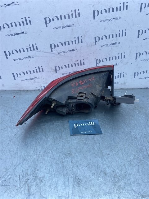 Pomili Fanaleria S002 fanale posteriore Renault Clio 4ª serie lato esterno