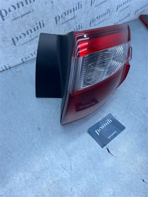 Pomili Fanaleria Fanale posteriore parte esterna destro FORD C-MAX (CB7) (09/10>05/15<)