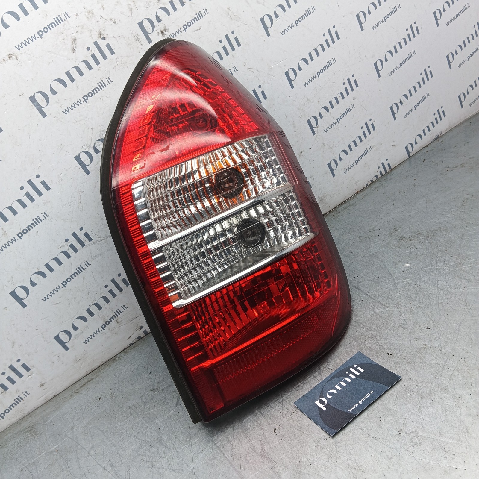 Pomili Fanaleria Opel Zafira fanale posteriore destro 62280 usato