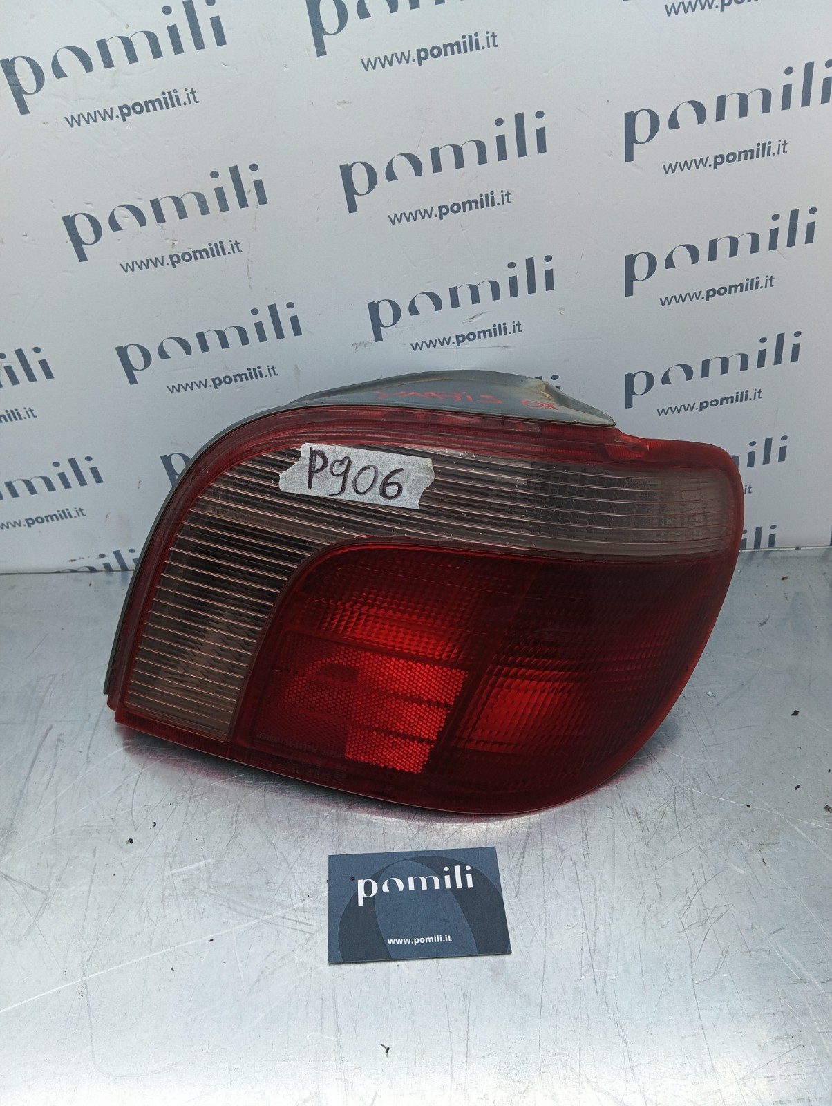 Pomili Fanaleria Toyota Yaris fanale posteriore destro 8155052130 usato