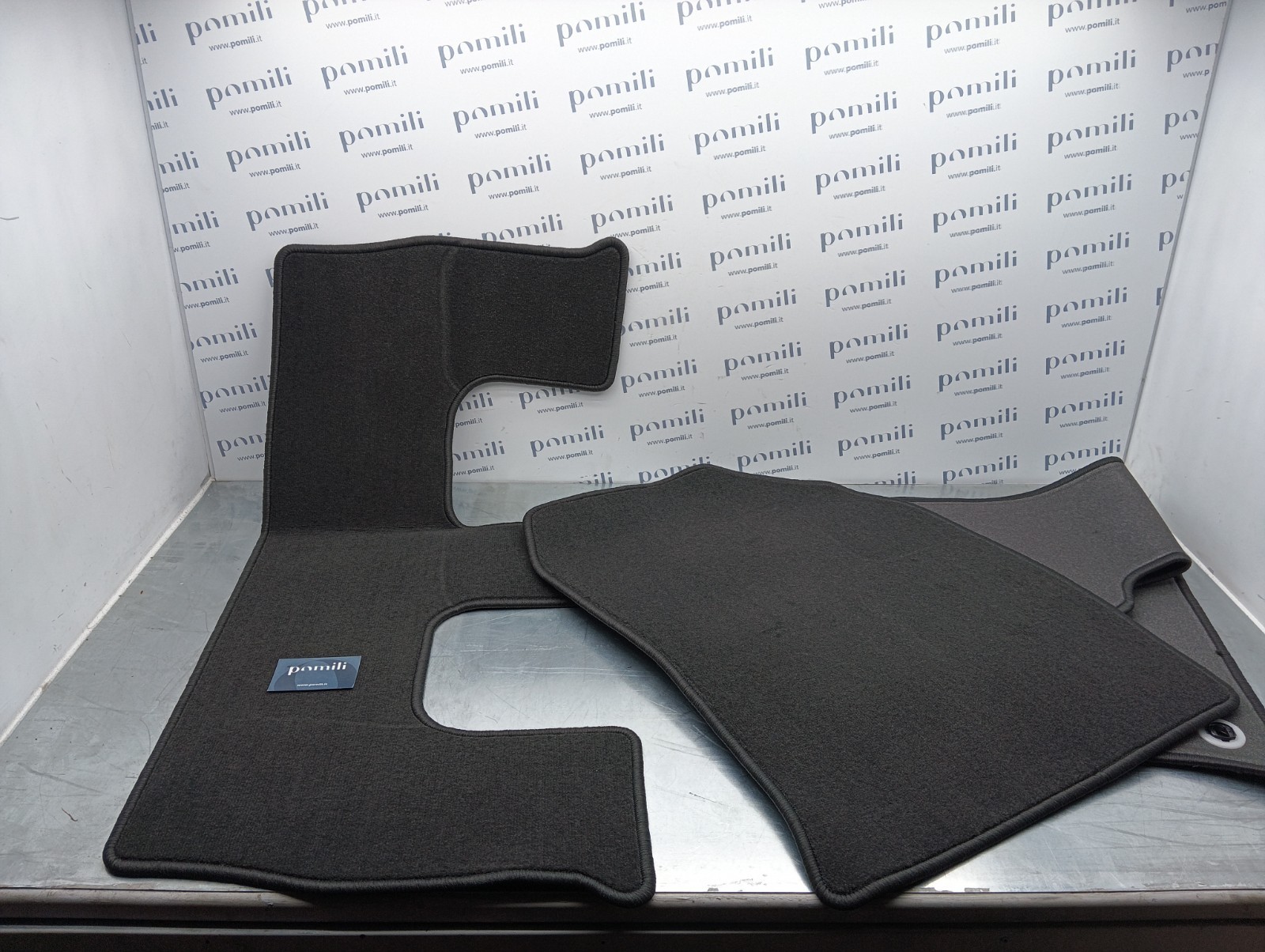 Pomili Rivestimenti interni Set tappetini Toyota Prius Plus 2012+ PZ410-G8350-BA auto