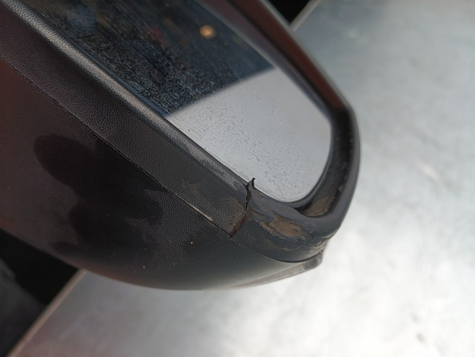 Pomili Cristalli specchietto retrovisore destro Renault Laguna III 205056 usato