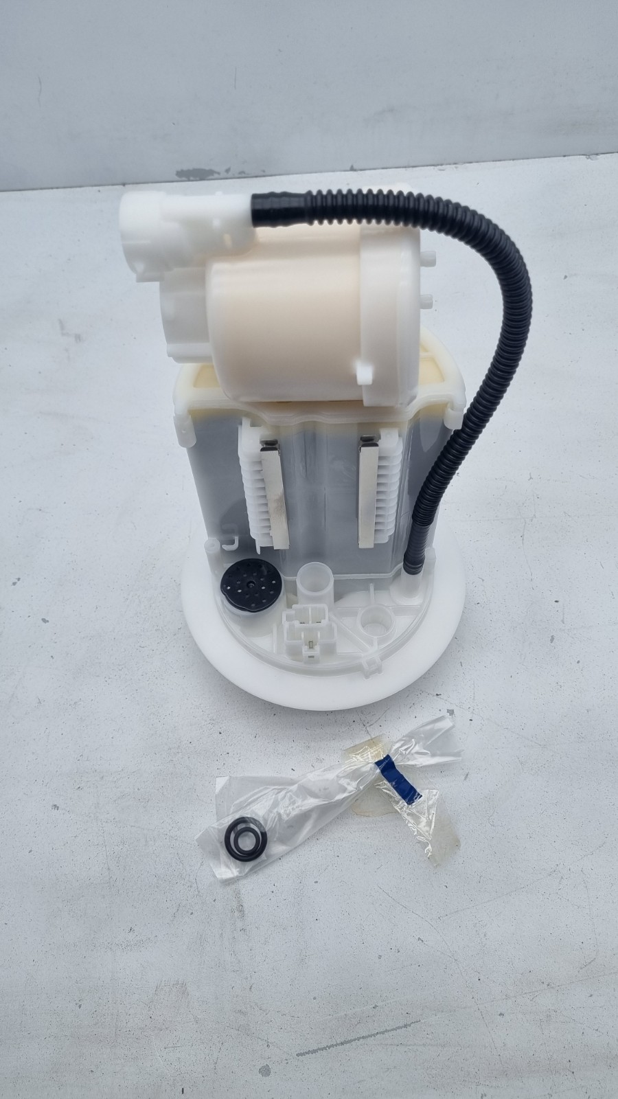 Pomili Alimentazione e scarico Toyota pompa carburante 04005-05247 nuova