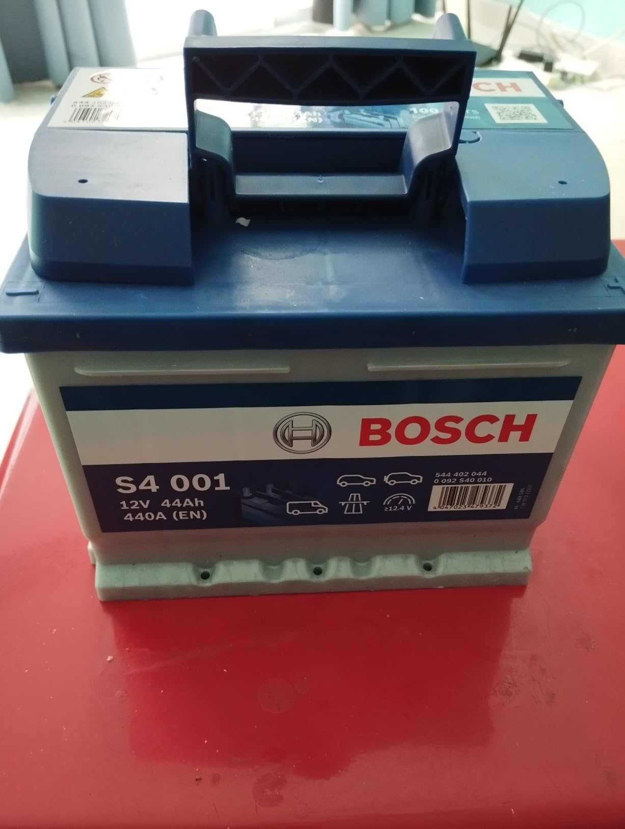 Bosch Batterie S4001 batteria auto 44 Ah 440 A piombo acido 12 V
