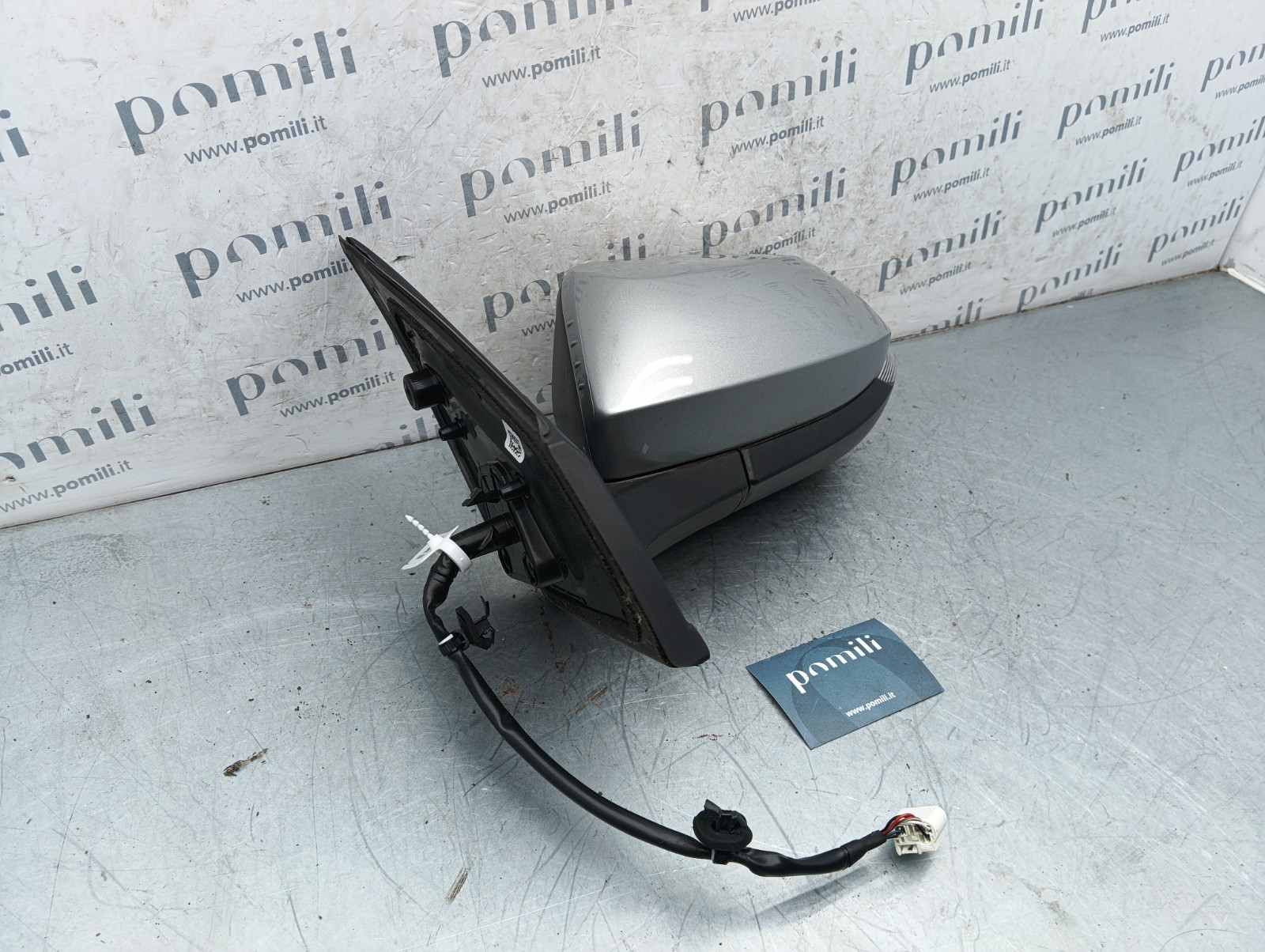 Pomili Cristalli Specchietto retrovisore sinistro Toyota Yaris 4 (2020-2026) 87940K0030 usato