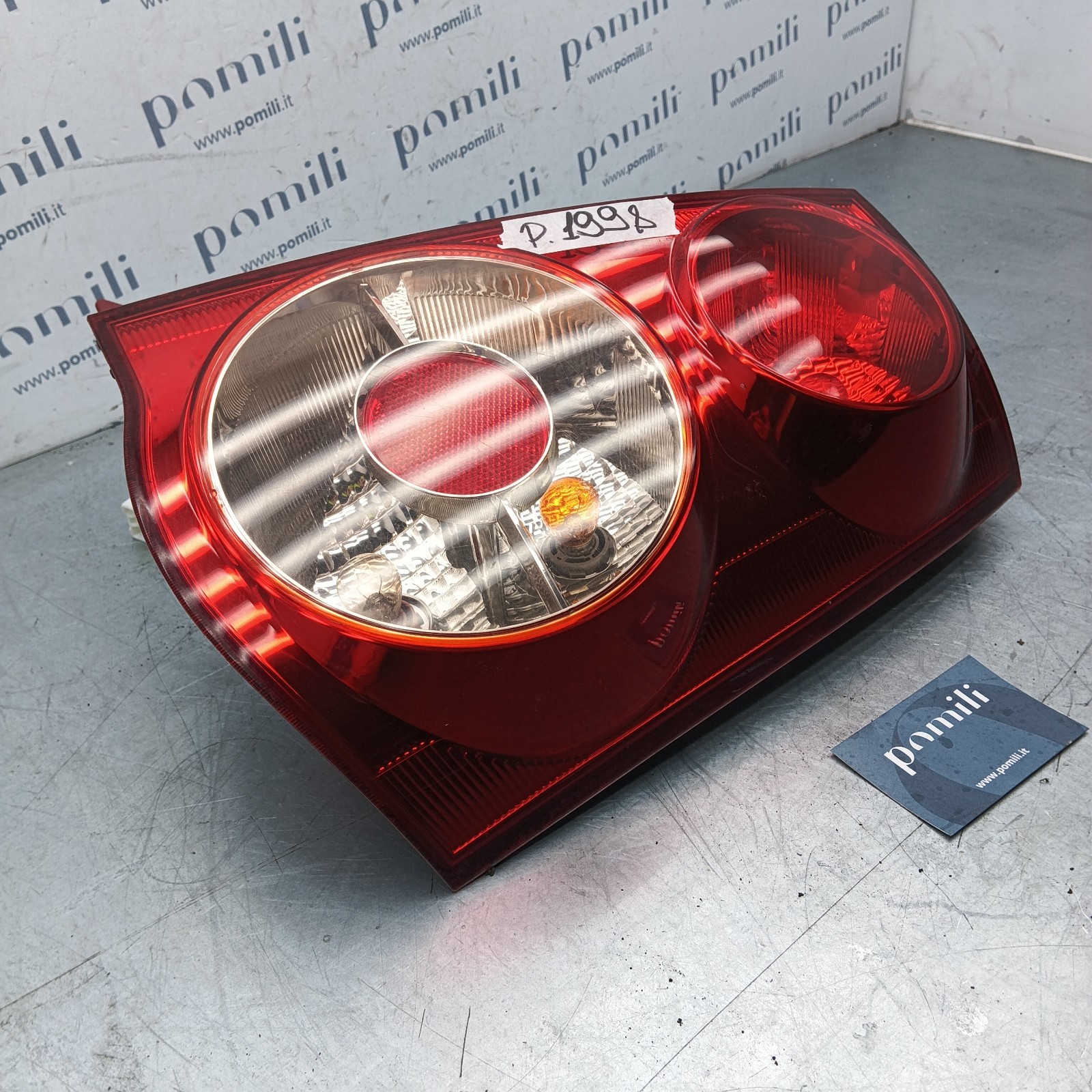 Pomili Fanaleria Fanale posteriore destro Kia Picanto I 8313932 usato