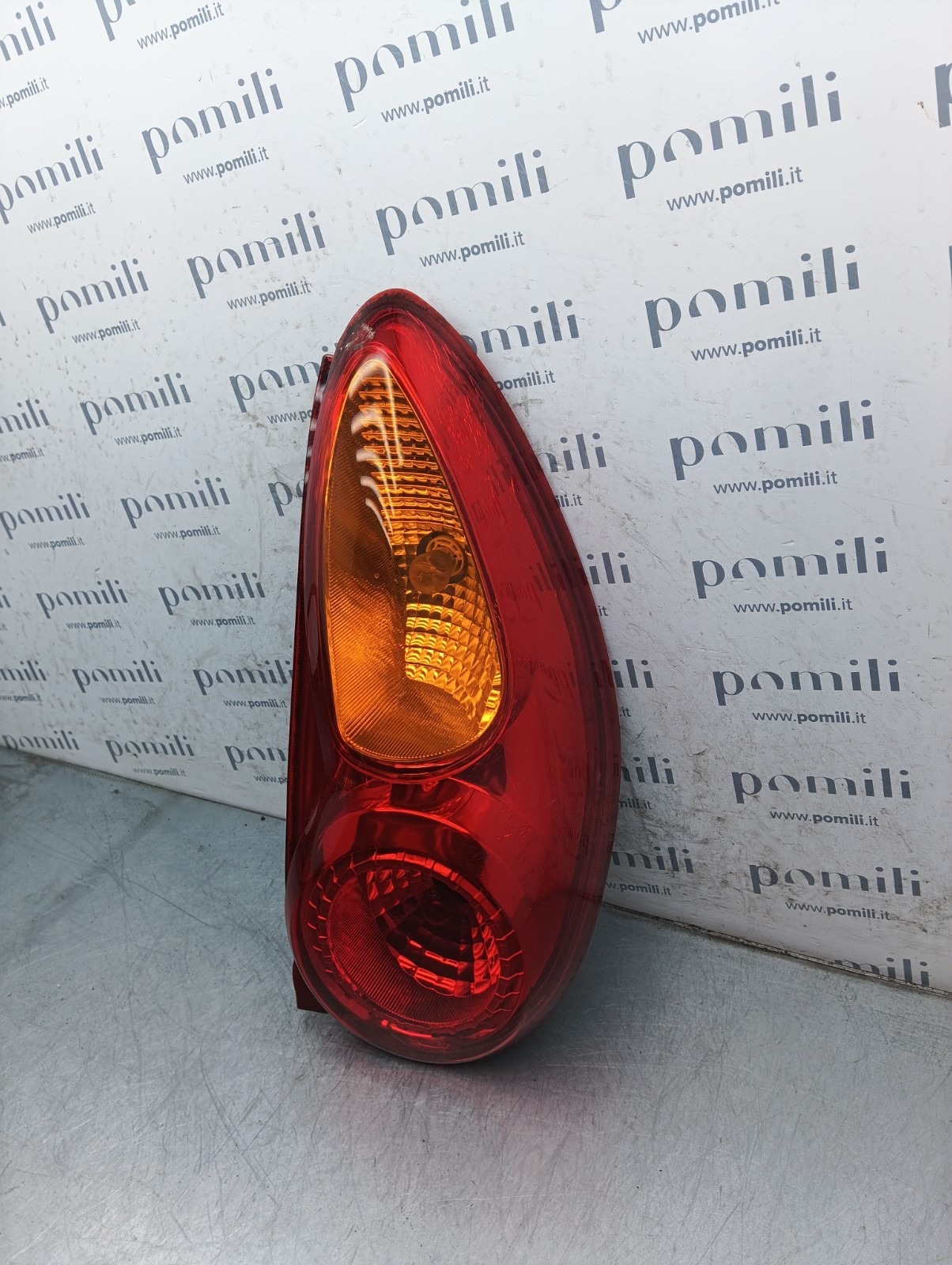 Pomili Fanaleria fanale posteriore DR Zero J00-4433020 destro usato