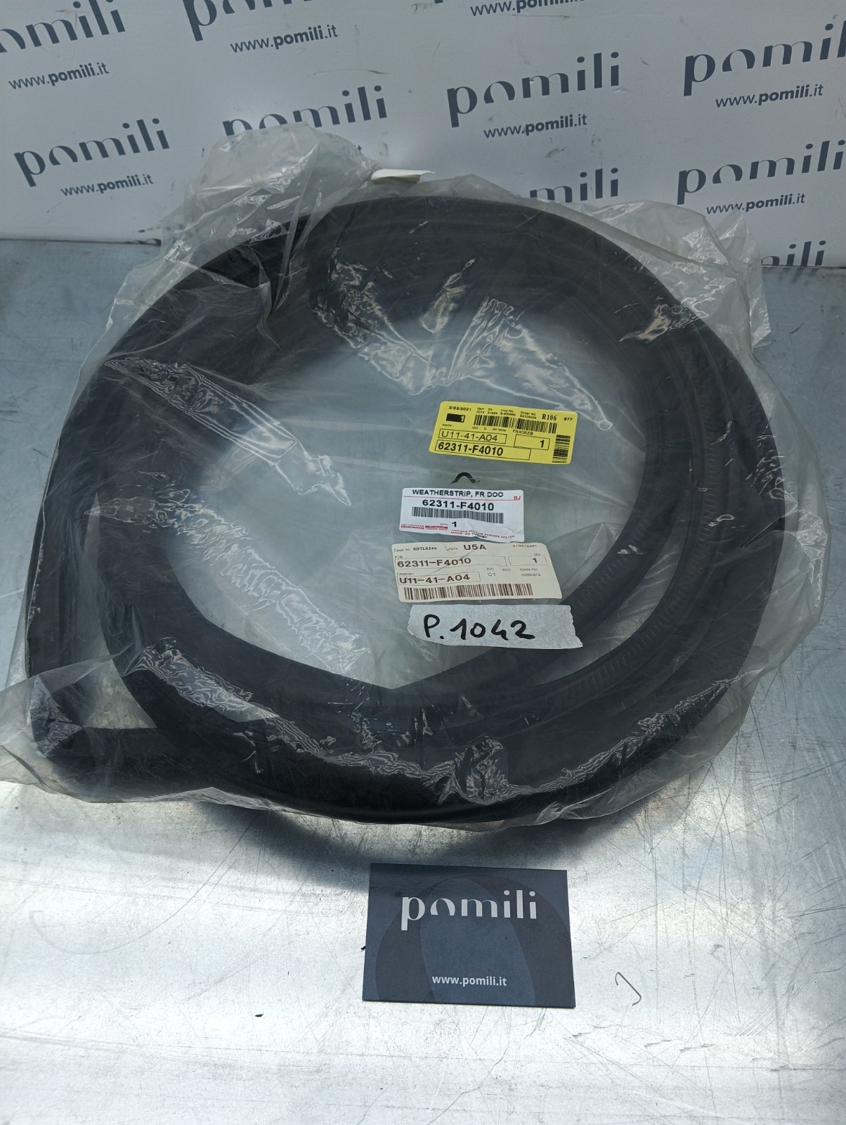 Pomili Lamierati esterni Toyota C-HR guarnizione porta anteriore destra 62311-F4010