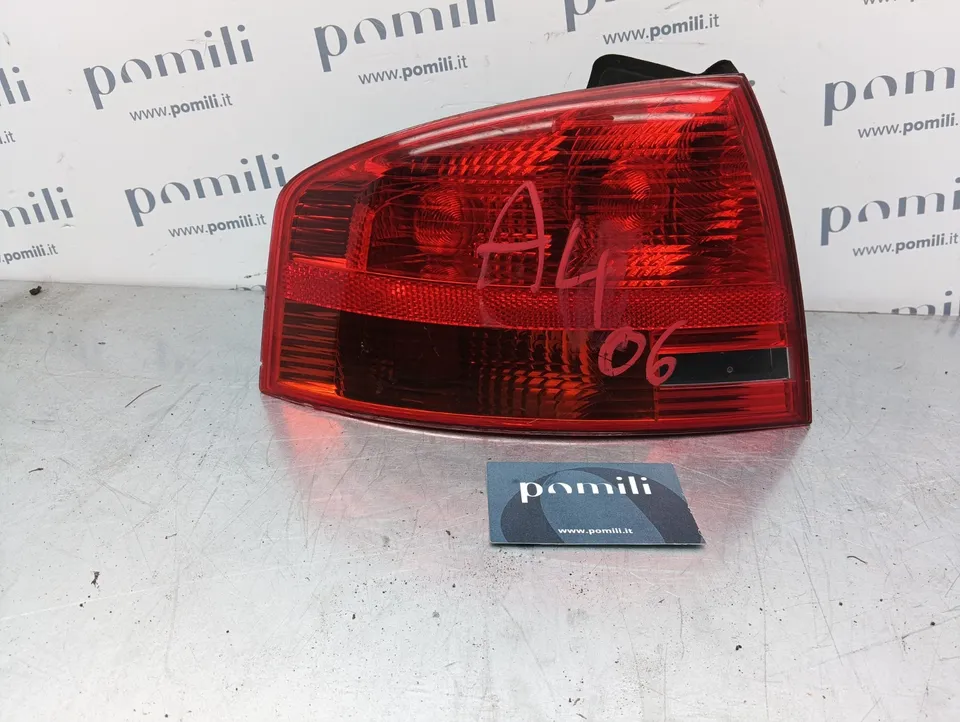 Pomili Fanaleria Fanale posteriore sinistro Audi A4 (2005-2008) 8E5945095 usato
