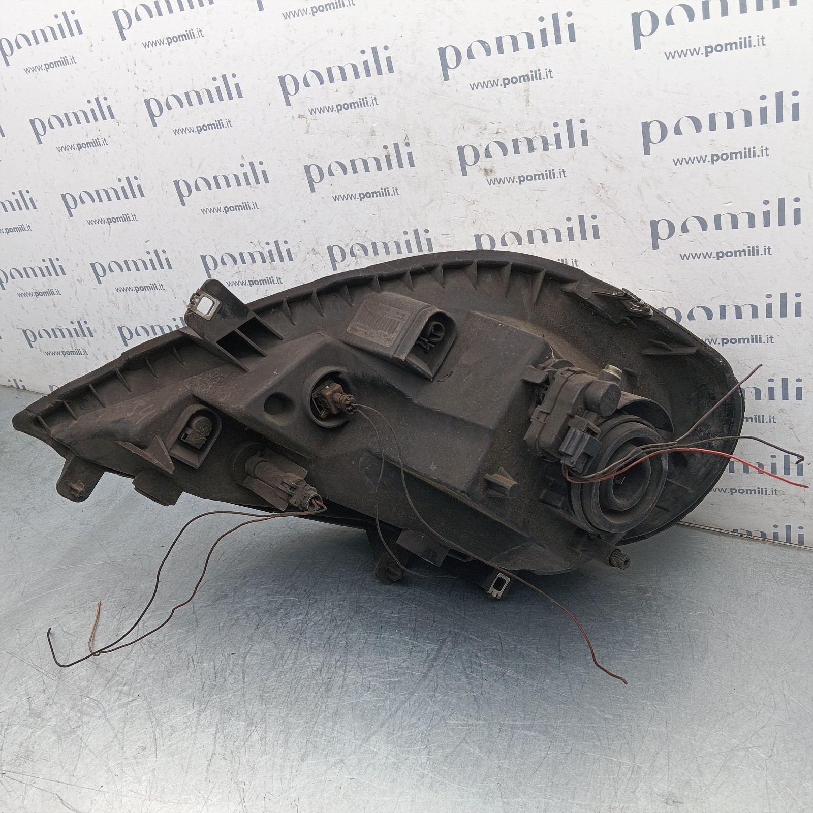 Pomili Fanaleria Renault Trafic II Vivaro A Primastar faro destro usato
