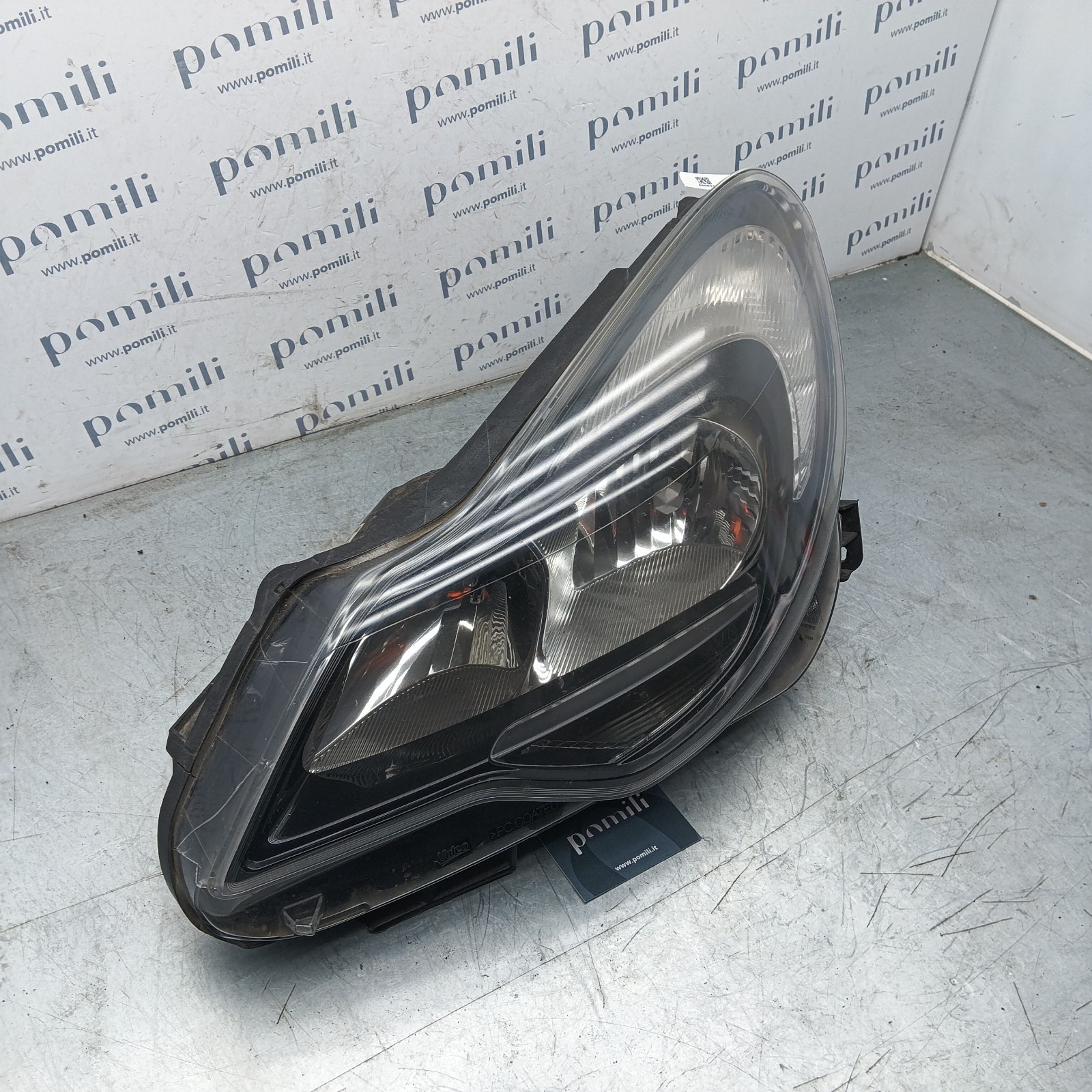 Opel Corsa D restyling 13446801 faro anteriore sinistro usato