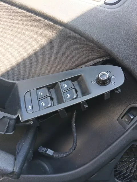 Pomili Rivestimenti interni Alzacristallo elettrico porta anteriore sinistra Audi A4 8K