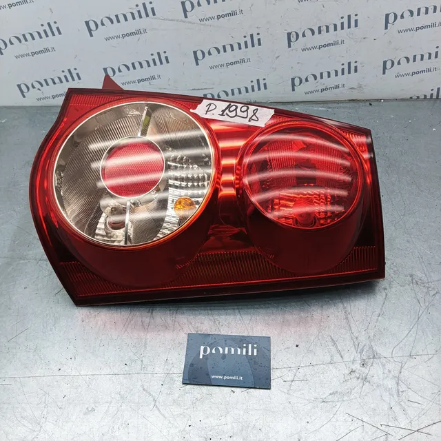 Pomili Fanaleria Fanale posteriore destro Kia Picanto I 8313932 usato