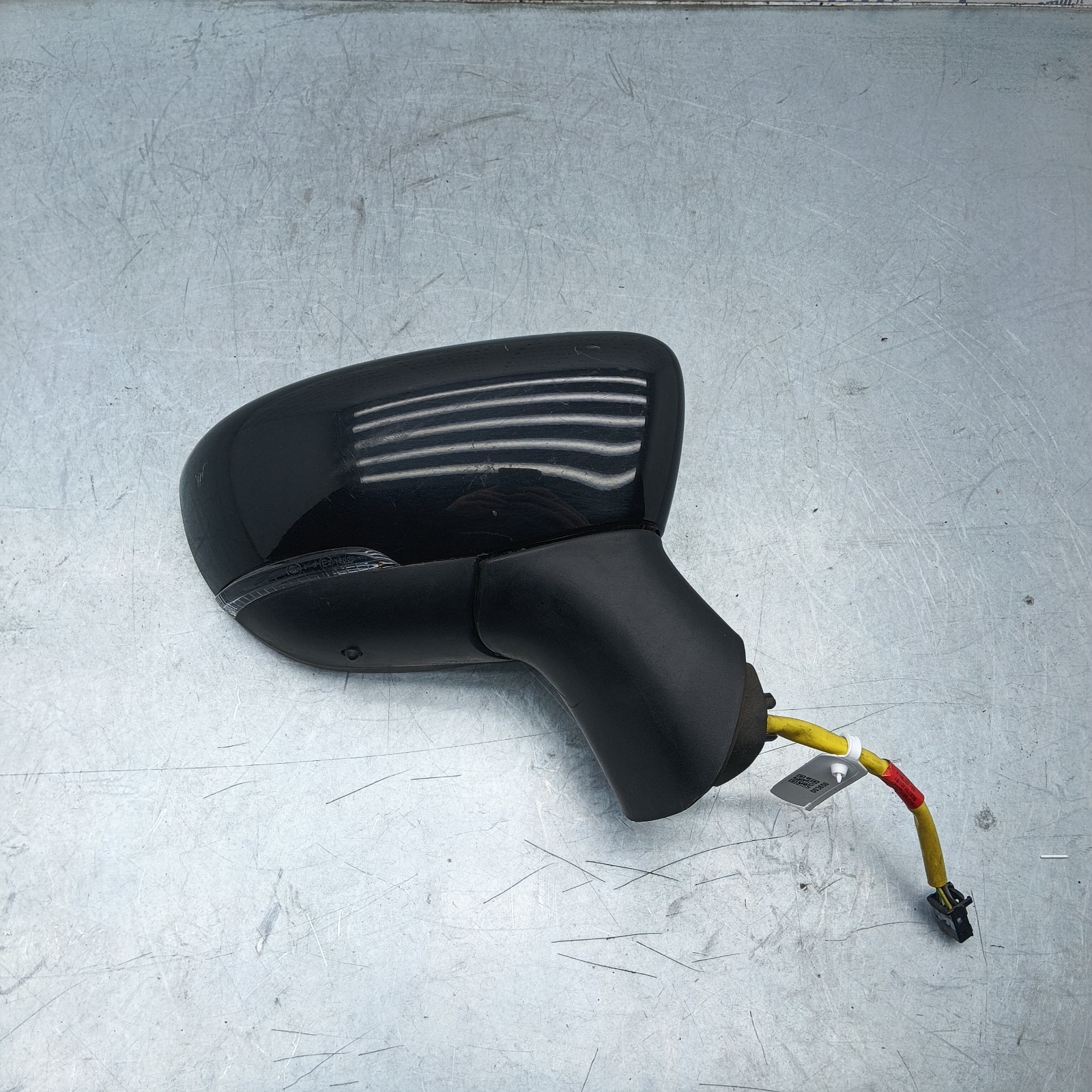 Pomili Cristalli specchietto retrovisore Renault Captur destro 11 pin usato