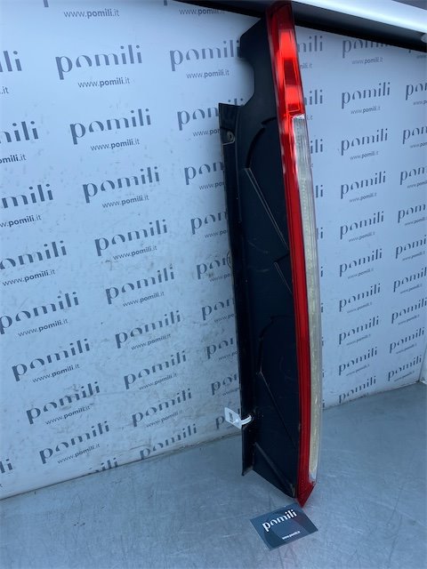 Pomili Fanaleria Fanale posteriore destro Ford Focus CB4
