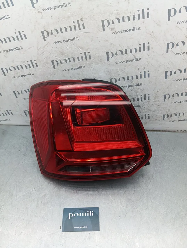 Pomili Fanaleria Volkswagen Polo 5 fanale posteriore sinistro 6C0945095K usato