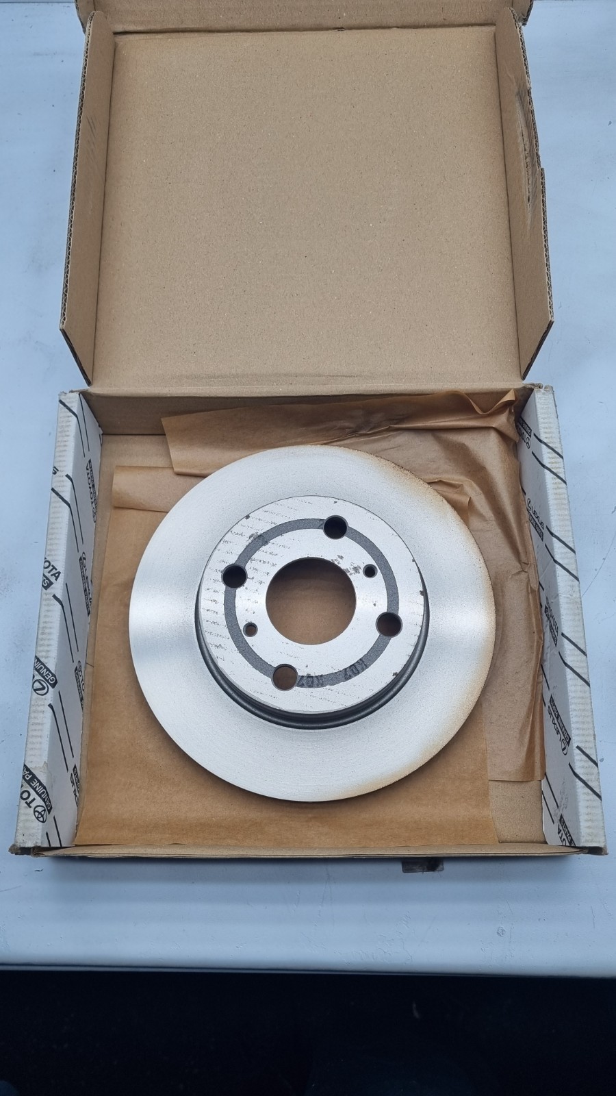 Pomili Freni e ricambi Disco freno anteriore ventilato TOYOTA YARIS 43512 0D010 nuovo