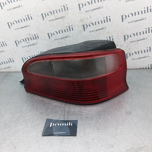 Pomili Fanaleria Fanale posteriore destro Citroen Saxò (1996-2003) E29027 usato