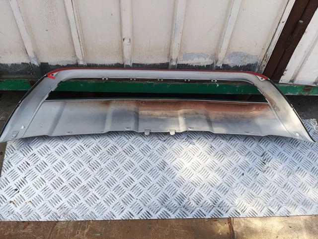 Pomili Paraurti anteriore Spoiler inferiore Volvo XC60 2013-17 spoiler usato