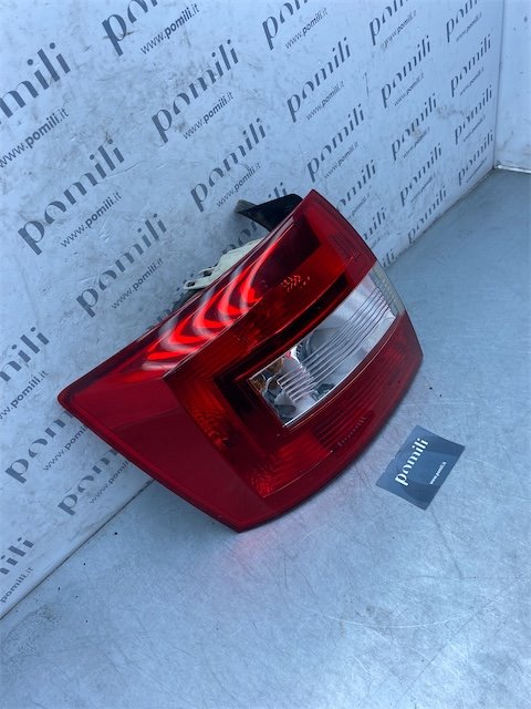 Pomili Fanaleria Skoda Rapid Spaceback fanale posteriore sinistro 09/13>