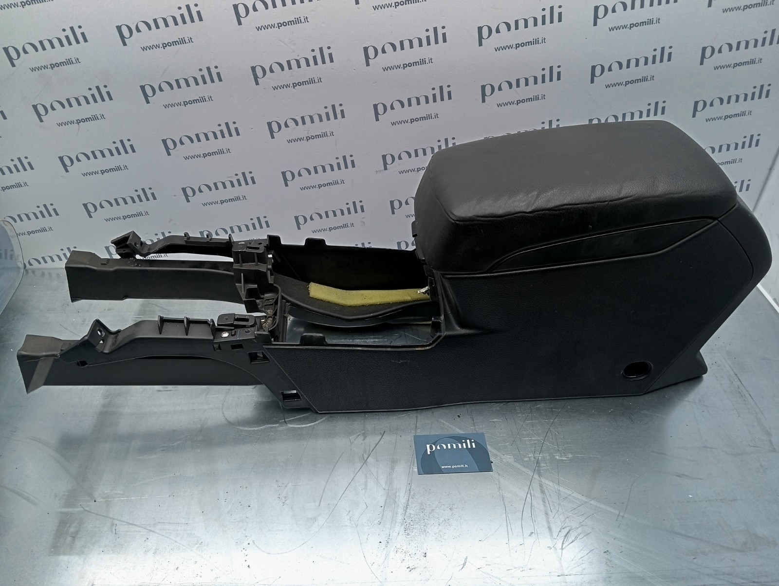 Pomili Rivestimenti interni e parti interne Console centrale completa Subaru Legacy 92174AJ000