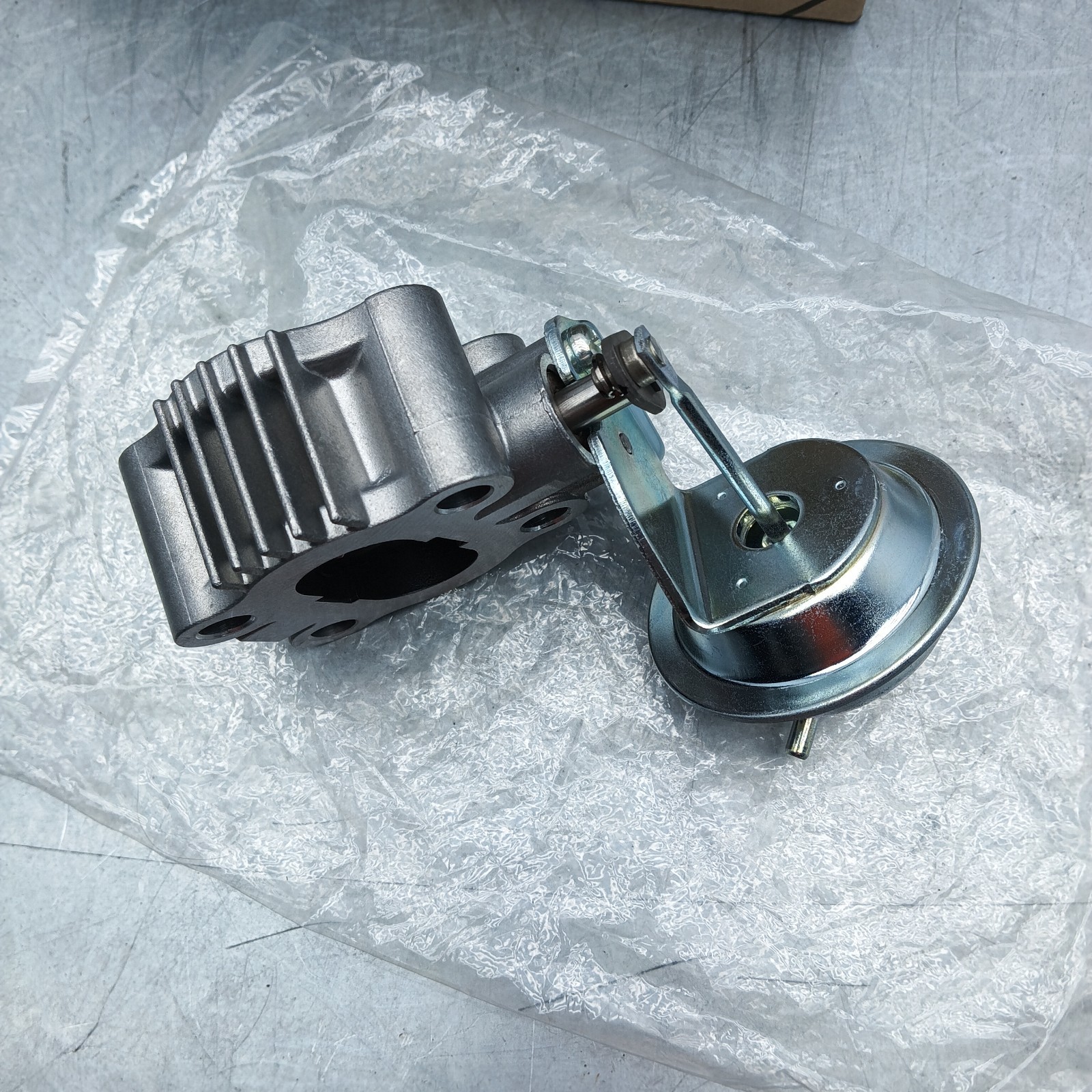 Pomili Alimentazione e scarico Valvola EGR Toyota Genuine Parts per vari modelli (25630-26020) nuova