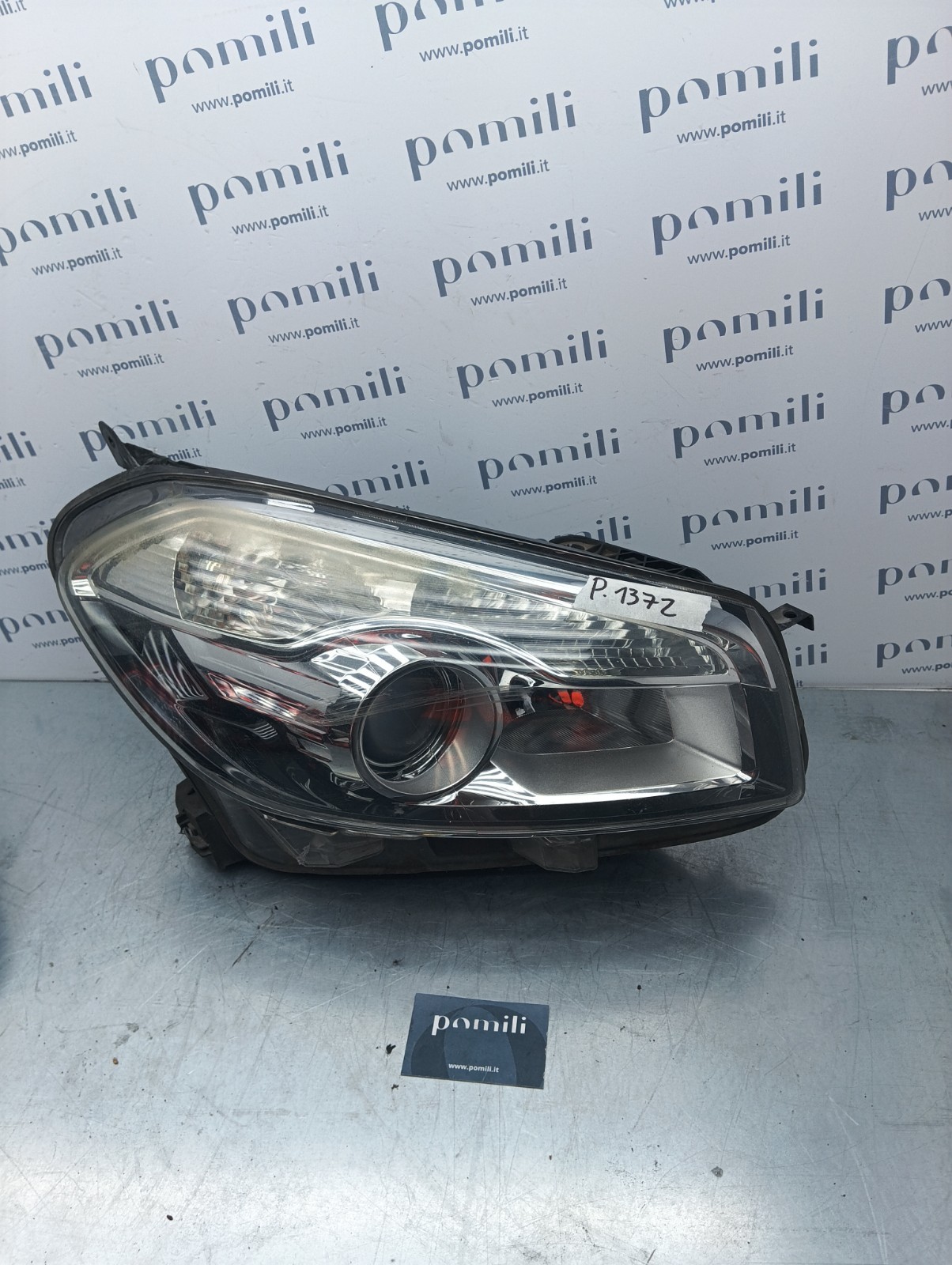 Pomili Fanaleria Faro anteriore destro Nissan Qashqai 26010BR00B usato