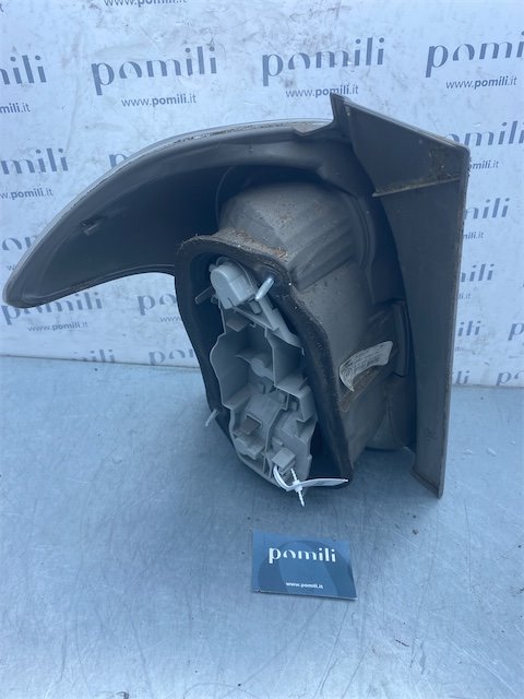 Pomili Fanaleria Toyota Corolla Verso fanale posteriore destro 03/04-12/09