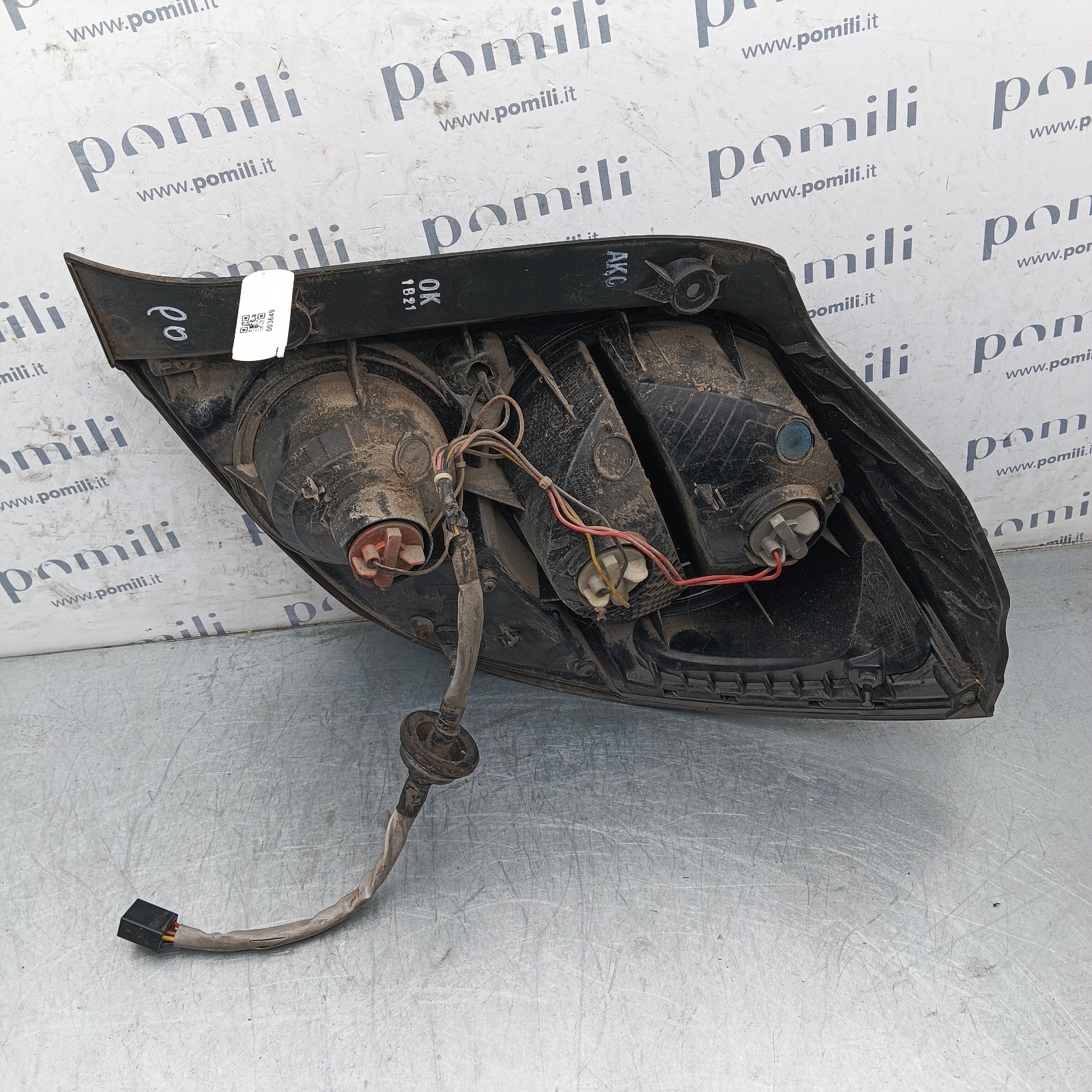 Pomili Fanaleria Fanale posteriore sinistro Chevrolet Aveo (2011-2016) 95470358 usato