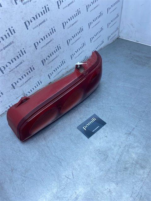 Pomili Fanaleria Fiat 600 (1E) fanale posteriore destro