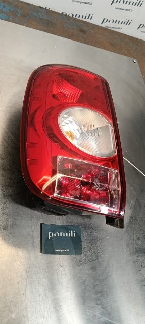 Pomili Fanaleria Fanale posteriore Dacia Duster sinistro 03/10-12/13