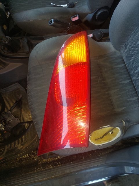 Pomili Fanaleria Fanale posteriore Ford Focus (CAK) sinistro