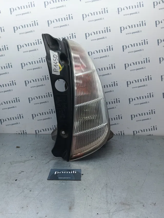 Pomili Fanaleria Lancia Y 1° serie fanale posteriore sinistro usato 51753384