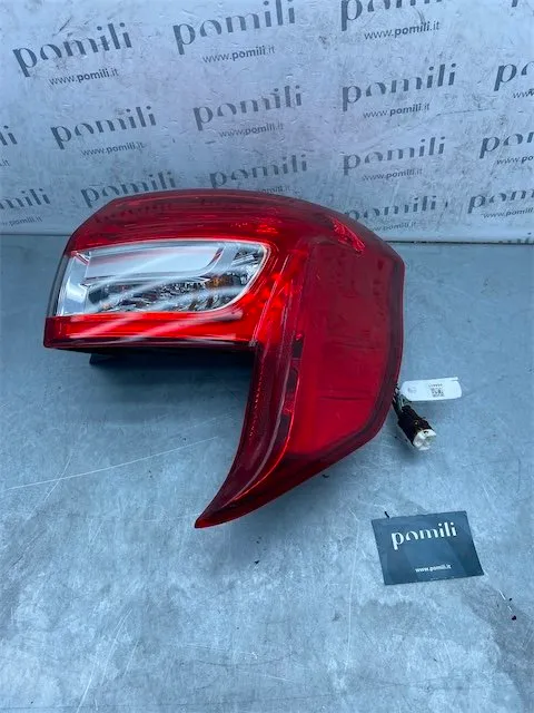 Pomili Fanaleria Citroen C4 Aircross fanale posteriore destro