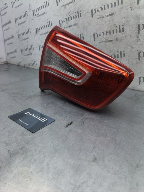Pomili Fanaleria Fanale post. parte int. SX KIA SPORTAGE 3a Serie (09/10>06/14<) fanale posteriore sinistro