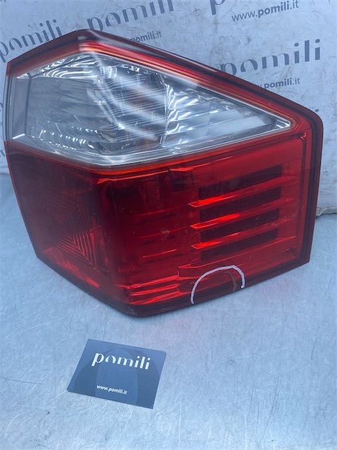 Pomili Fanaleria Chevrolet (Daewoo) Orlando (J309) (11/10>) fanale posteriore destro esterno