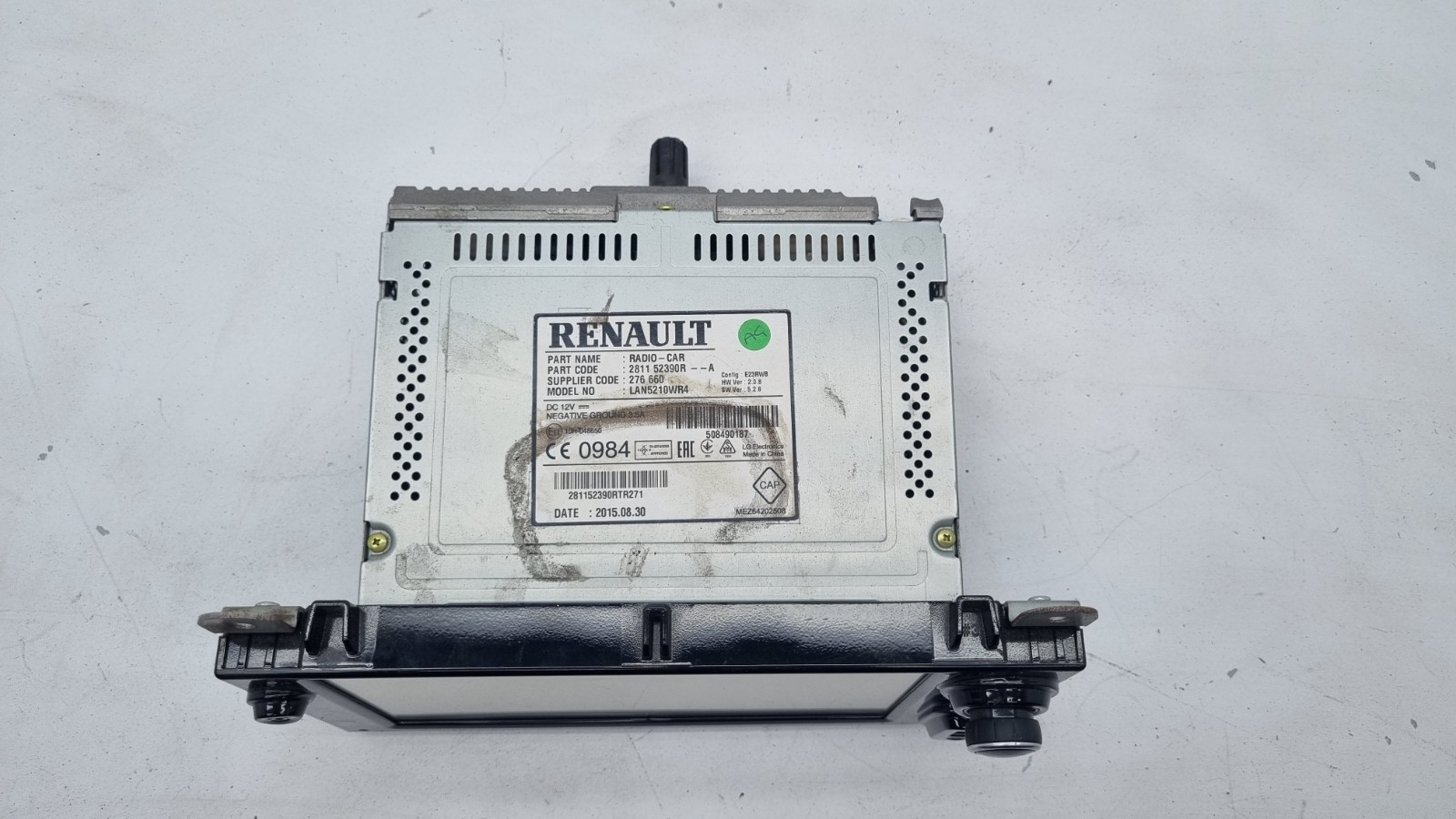 Pomili Autoradio Renault Clio 276 660 usata