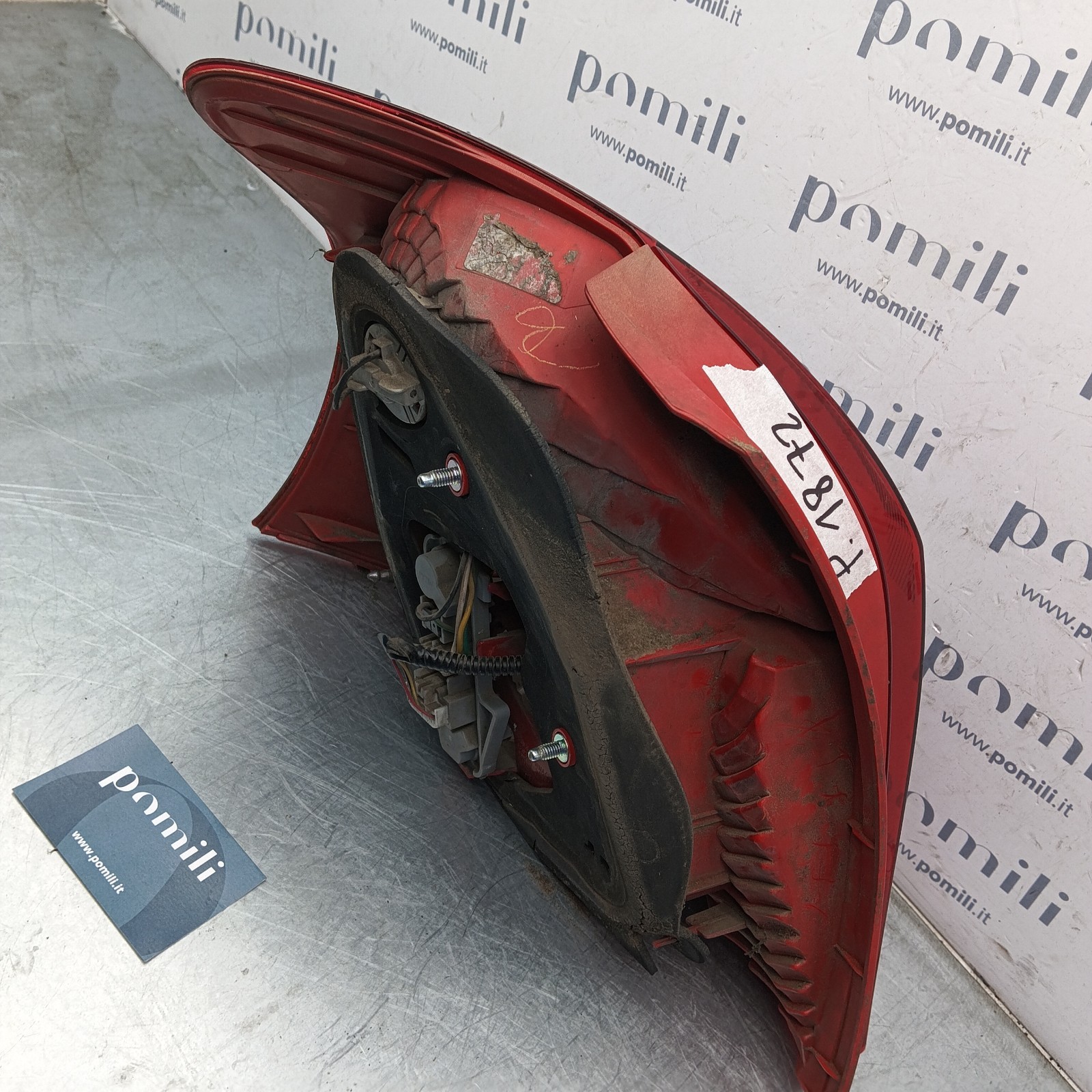 Pomili Fanaleria fanale posteriore Toyota Yaris II destro 815510D251 usato