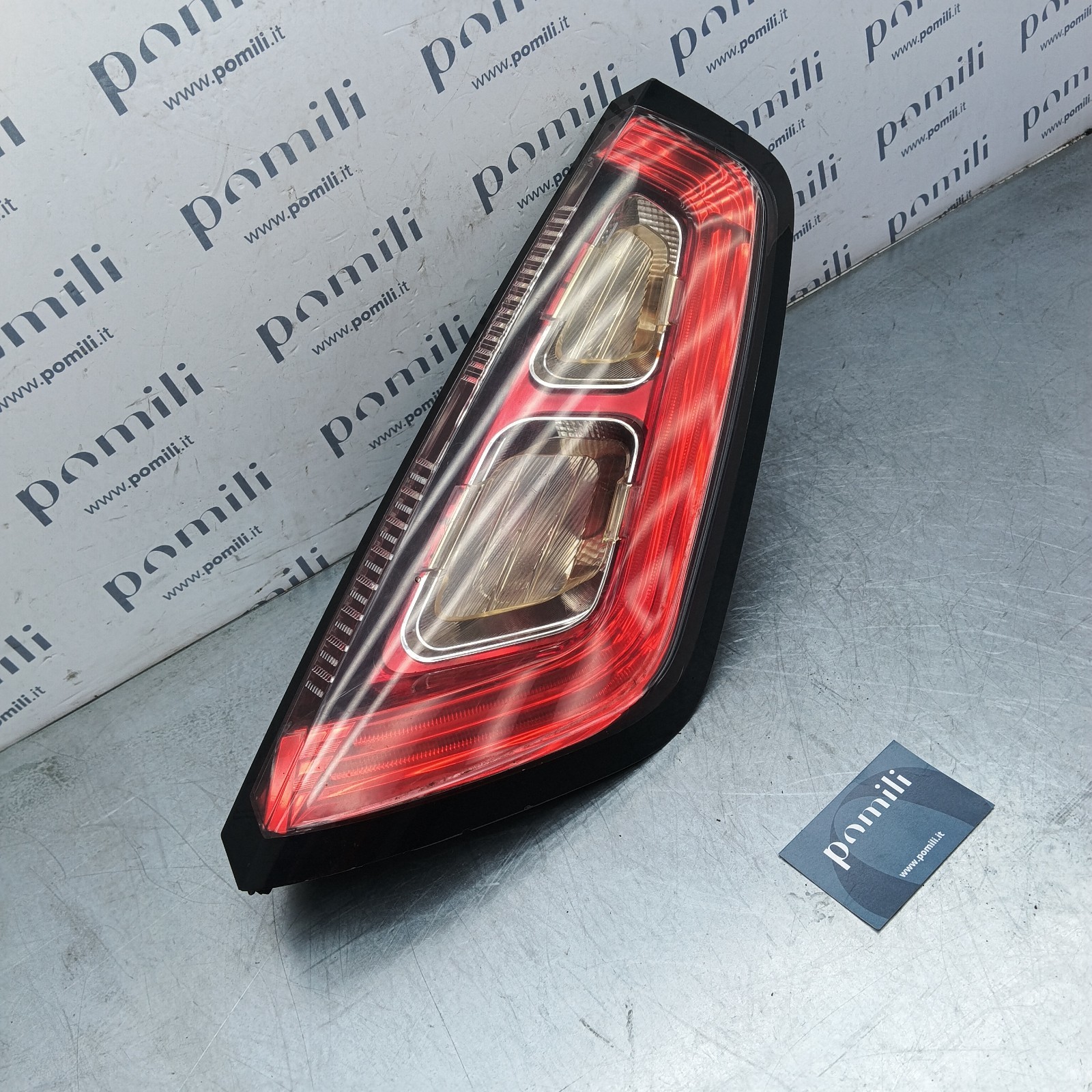Pomili Fanaleria Fanale posteriore alogeno Fiat Punto Punto Evo DX 51849739 usato